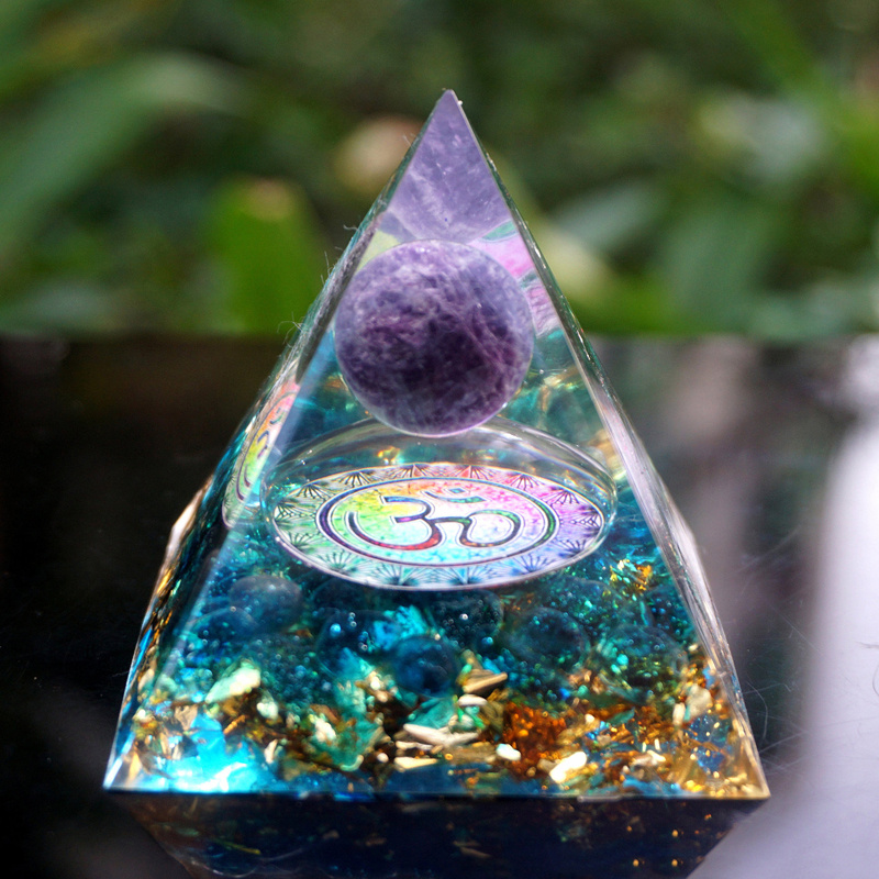 Orgonite Energy Pyramid – Amethyst Sphere & Obsidian hero 1